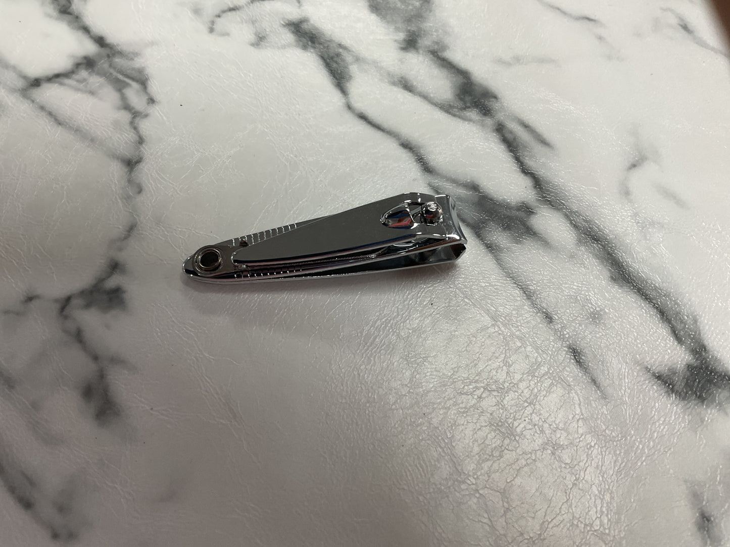 Nail clippers (loose ones)