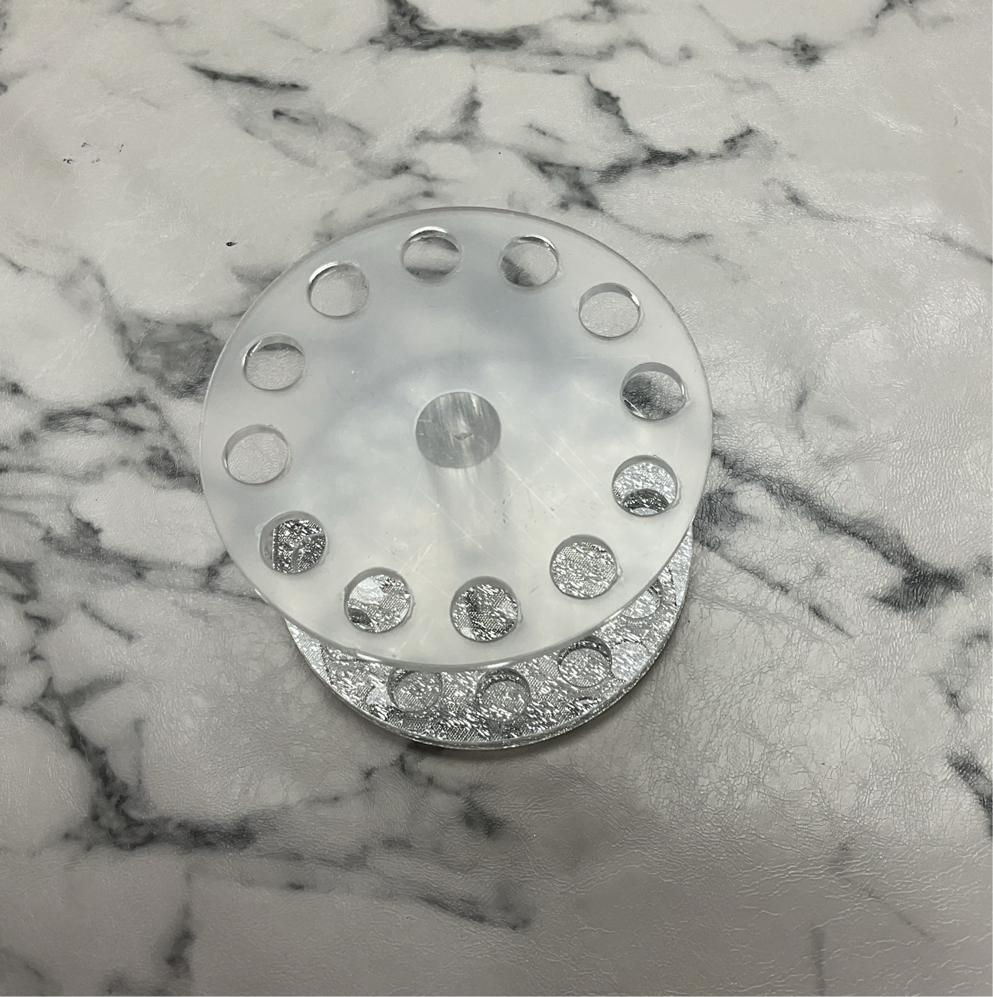 Nail Brush 12 Holes Nail Brush Holder Round Shape (Silver)