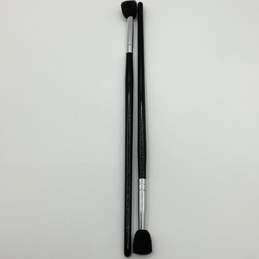 Smudge Brush, Pointed Sponge Applicator Flawless Blending, Smooth Finish, Synthetic Sponge, Soft Feel, Comfortable Grip, Professional Application