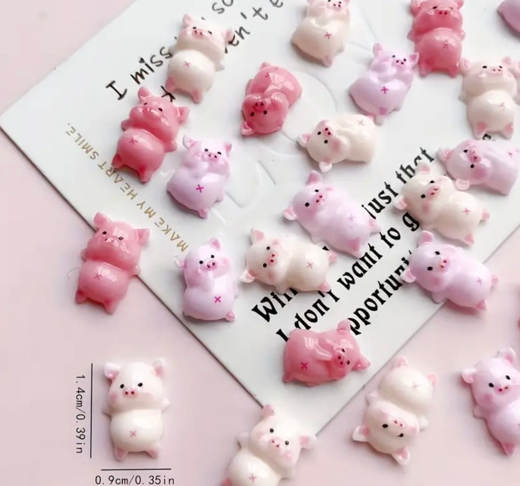 30pcs Cute Cartoon Pig Nail Charms