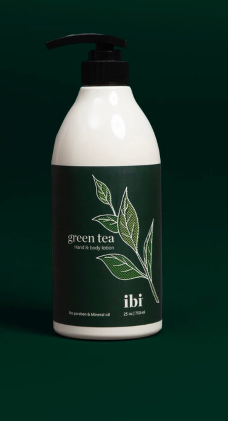 Green Tea hand & body lotion (25oz)