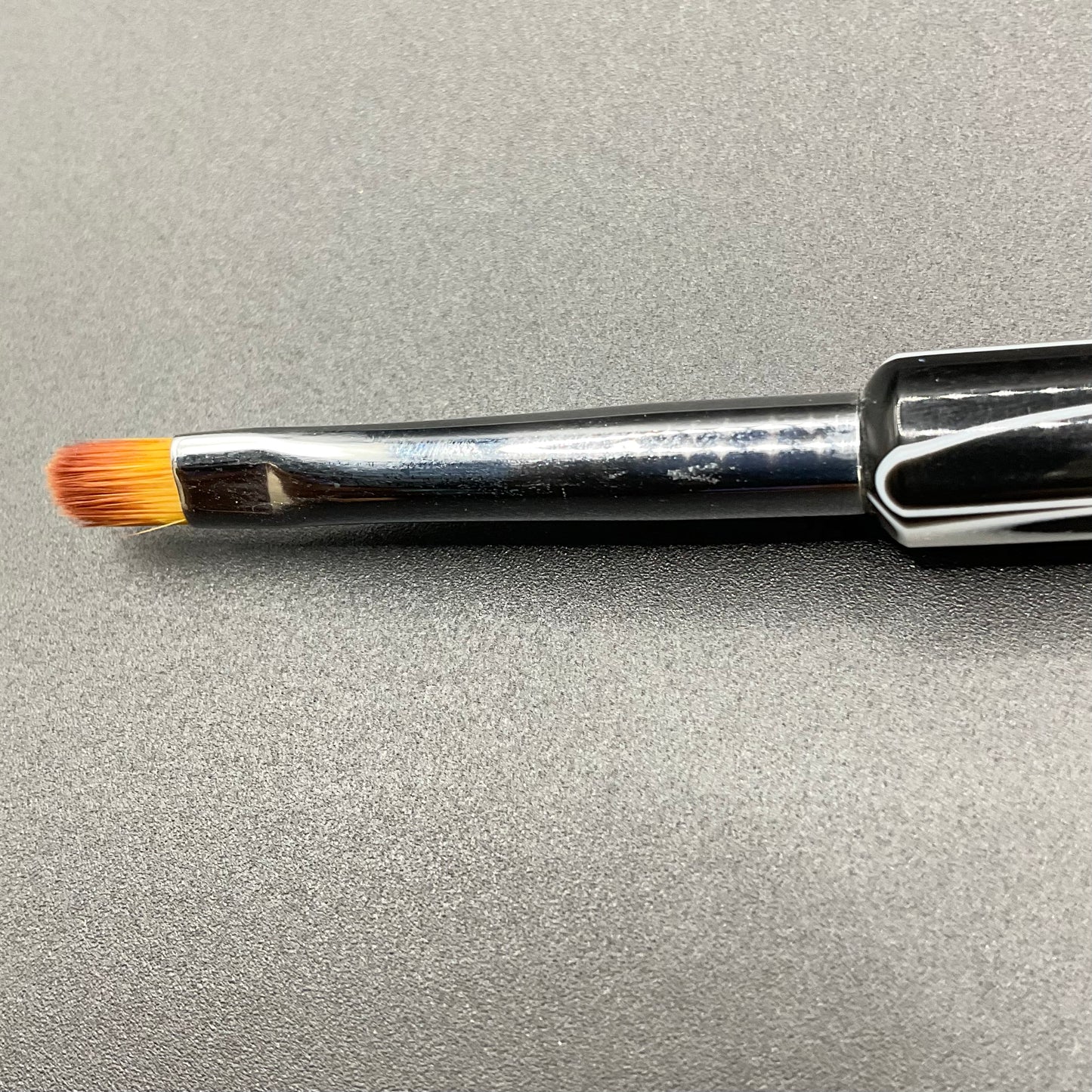 NAIL ART BRUSH (FLAT, POINTED)