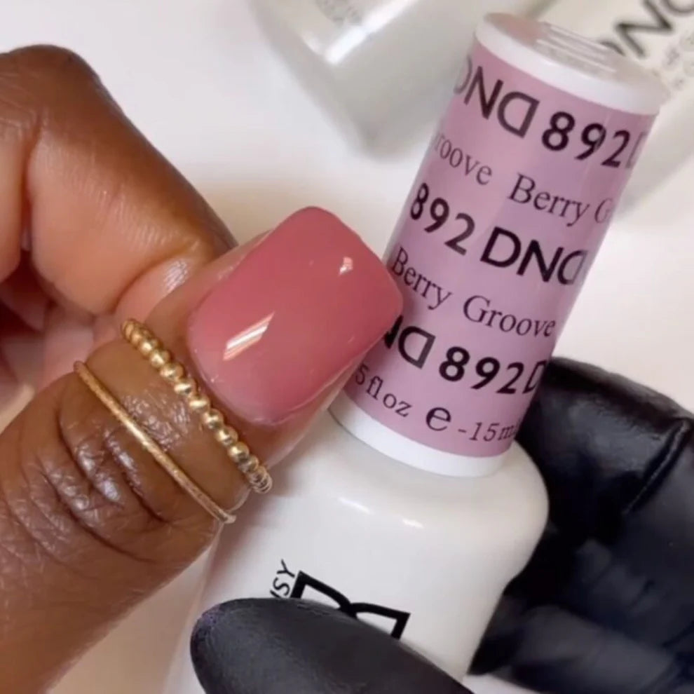 DND-BERRY GROOVE #892