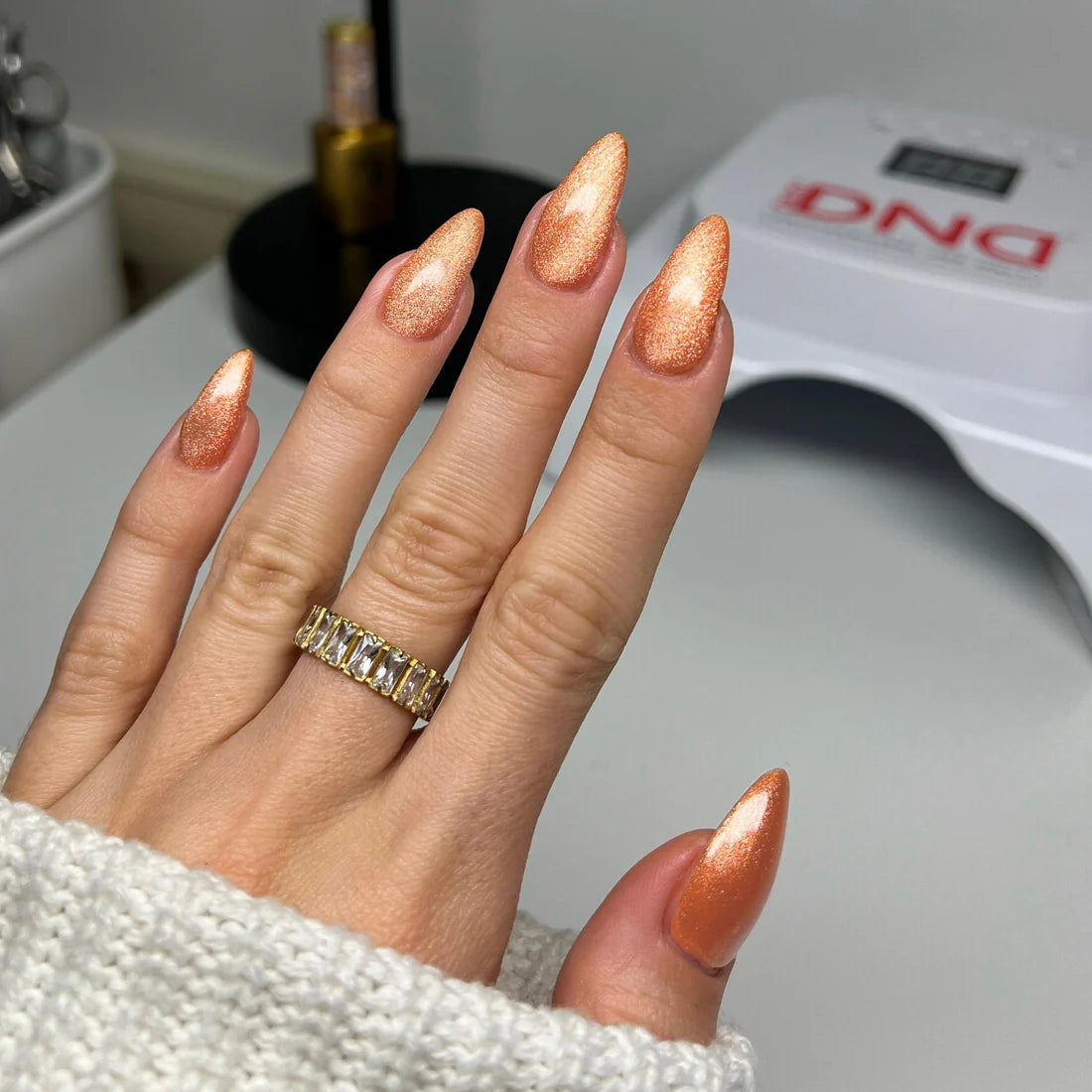 DIVA 9D CAT EYE CANDY #21 - BUTTON NOSE