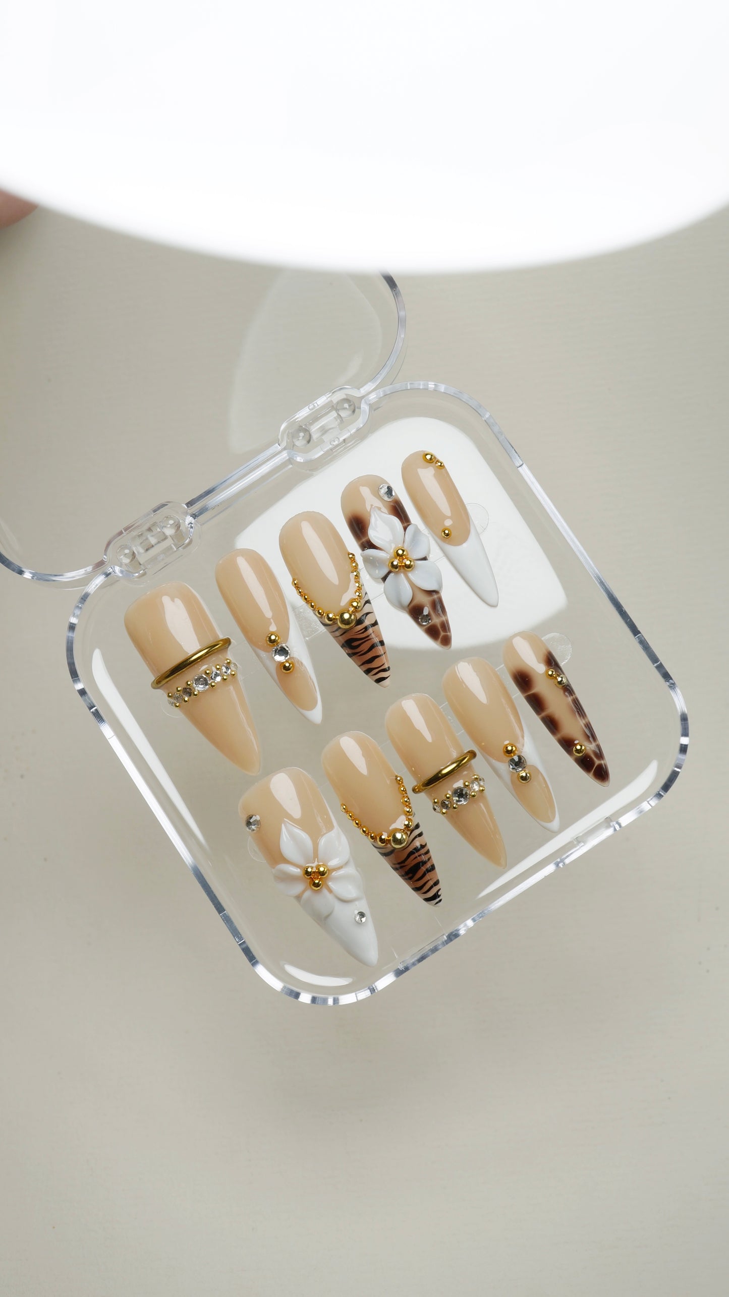 Unimax - Do Nails Art - Triger Print and 3D Flowers Nails (1pcs)