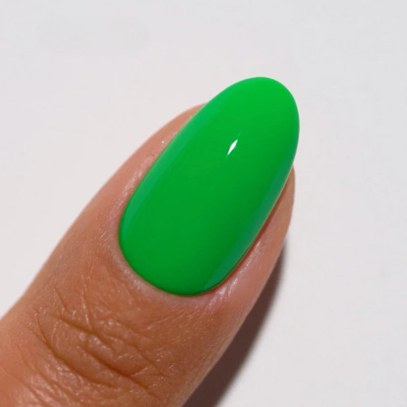LAWN GREEN DIVA #192