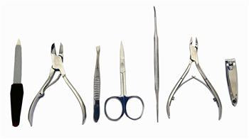 MANICURE/PEDICURE GROOMING SET (BT9085)