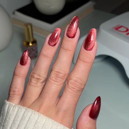 Dc 9D CAT EYE SMOOTHIE #06 - WINE N’ LUST